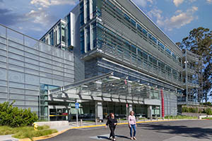 Photograph of the exterior of MarinHealth Medical Center #3